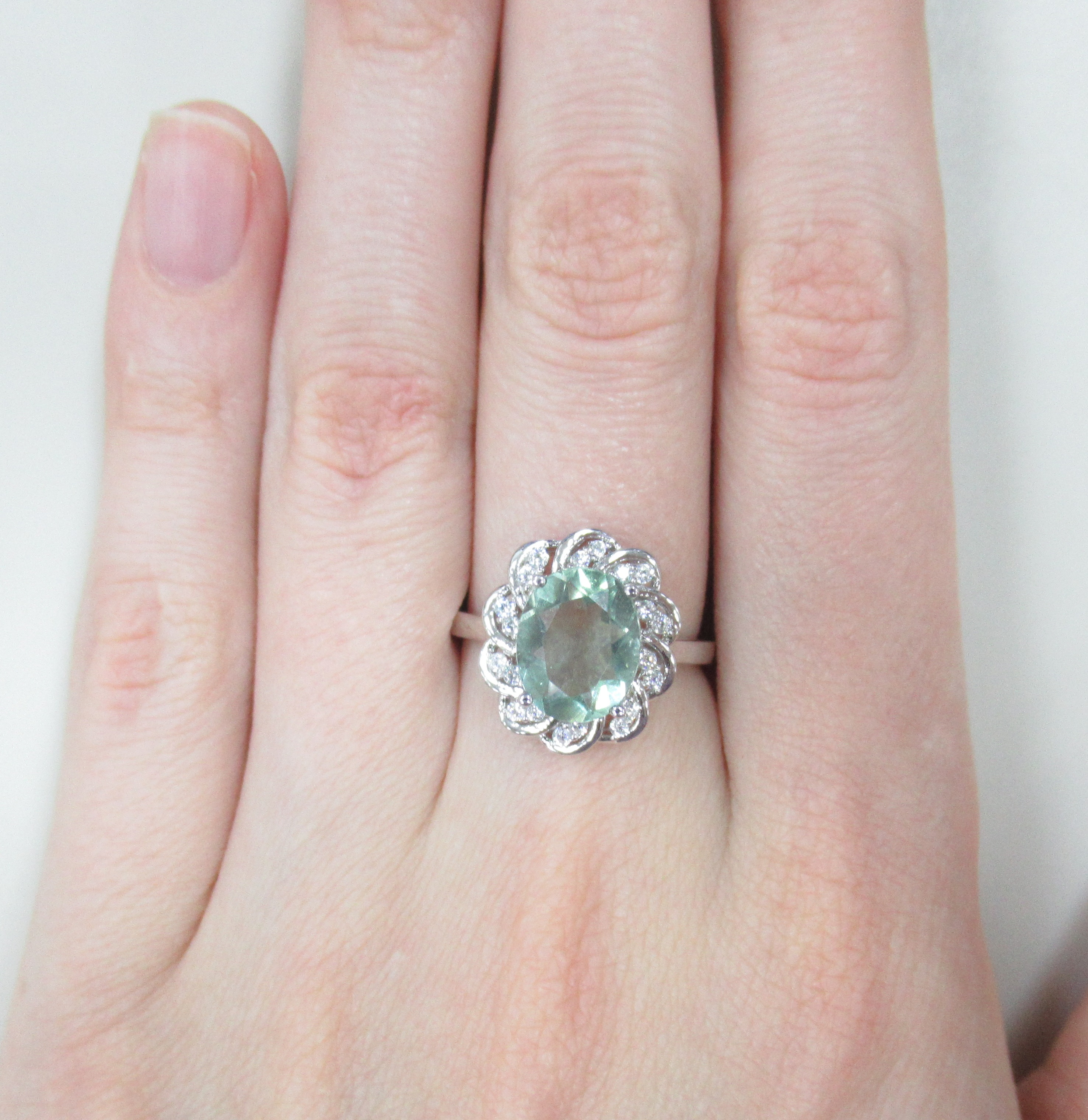 Серебряное кольцо с флюоритом